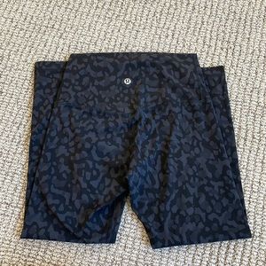 Lululemon Align crop